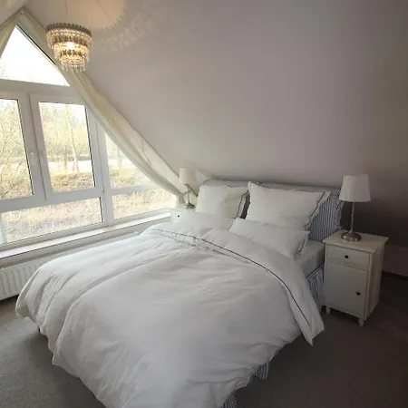 Hamptons House *